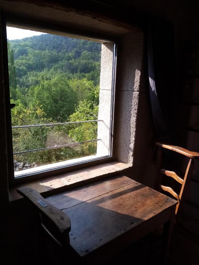 Maison D'Hotes Ainsi Soie T-Il Combovin エクステリア 写真